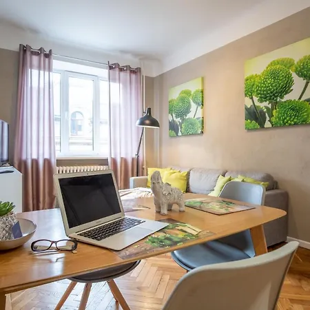 Dream - Executive Business Apartment